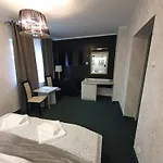 Zbyszko Hotel 3*